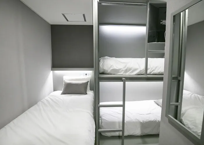 Philstay Myeongdong Station - 2*
