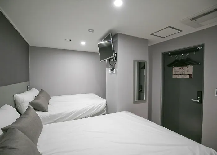 Philstay Myeongdong Station - 2*