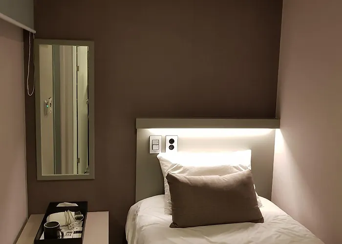 Philstay Myeongdong Station - Hotel